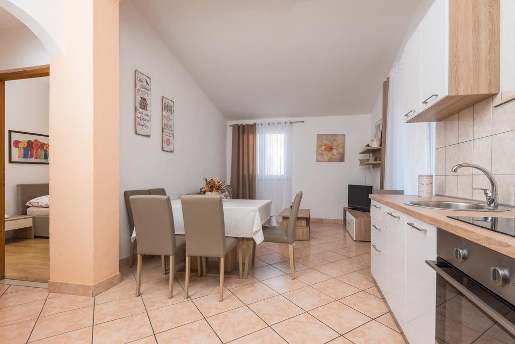 אורביץ Apartments Karla מראה חיצוני תמונה