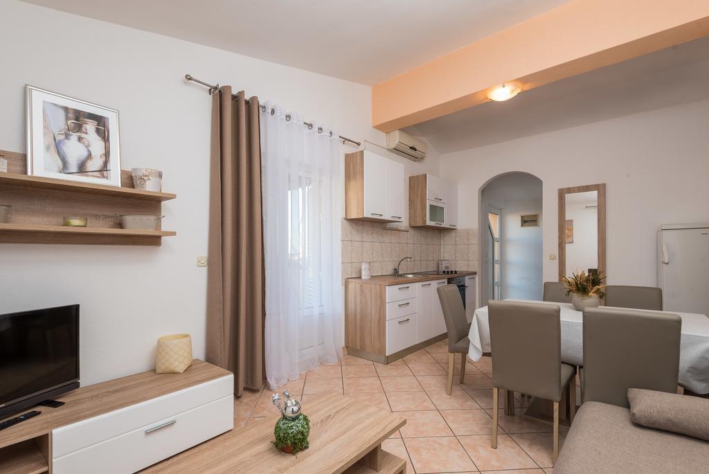 אורביץ Apartments Karla מראה חיצוני תמונה
